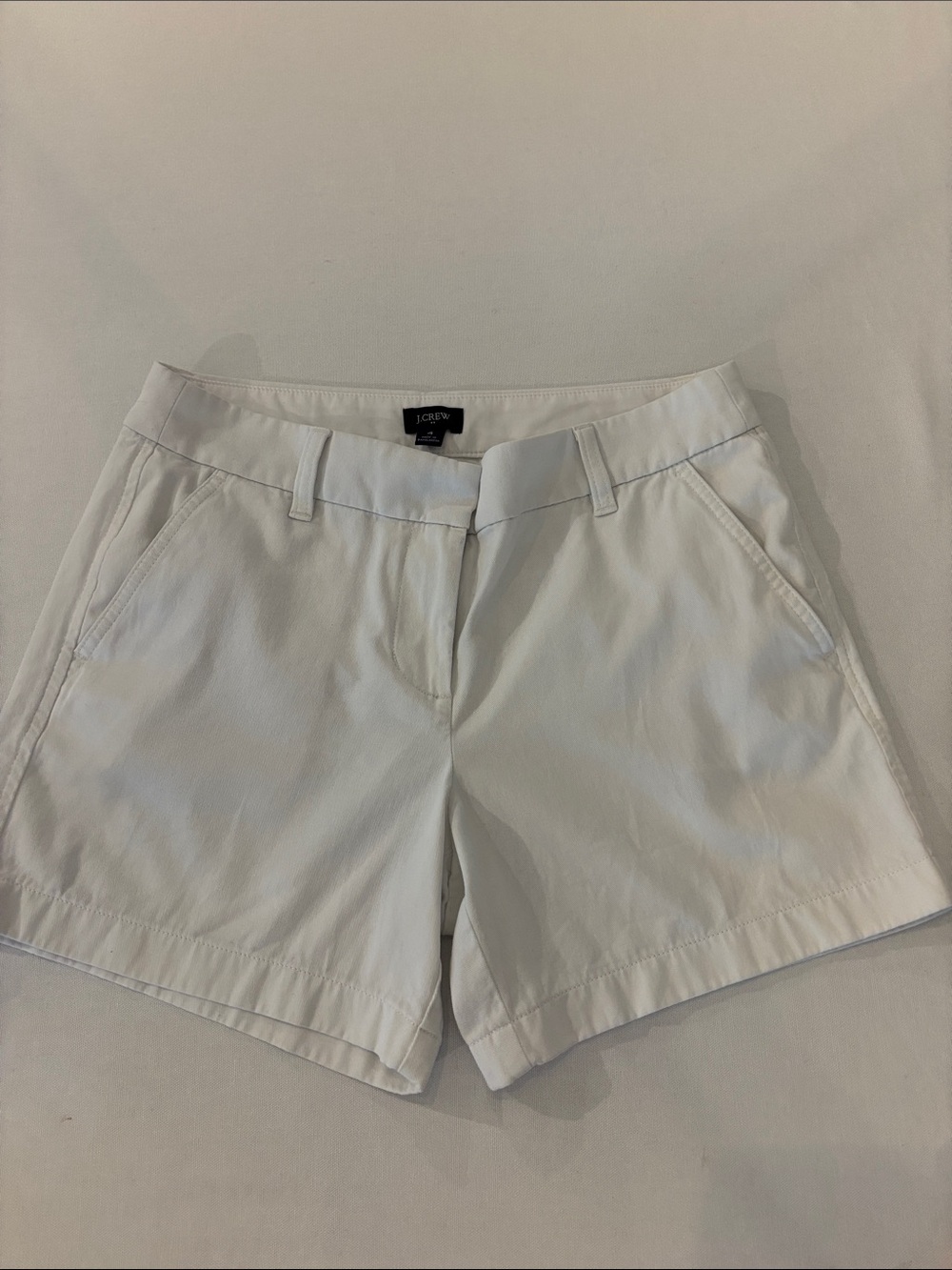 J. Crew Women’s White Cotton 5” Shorts. Size 4